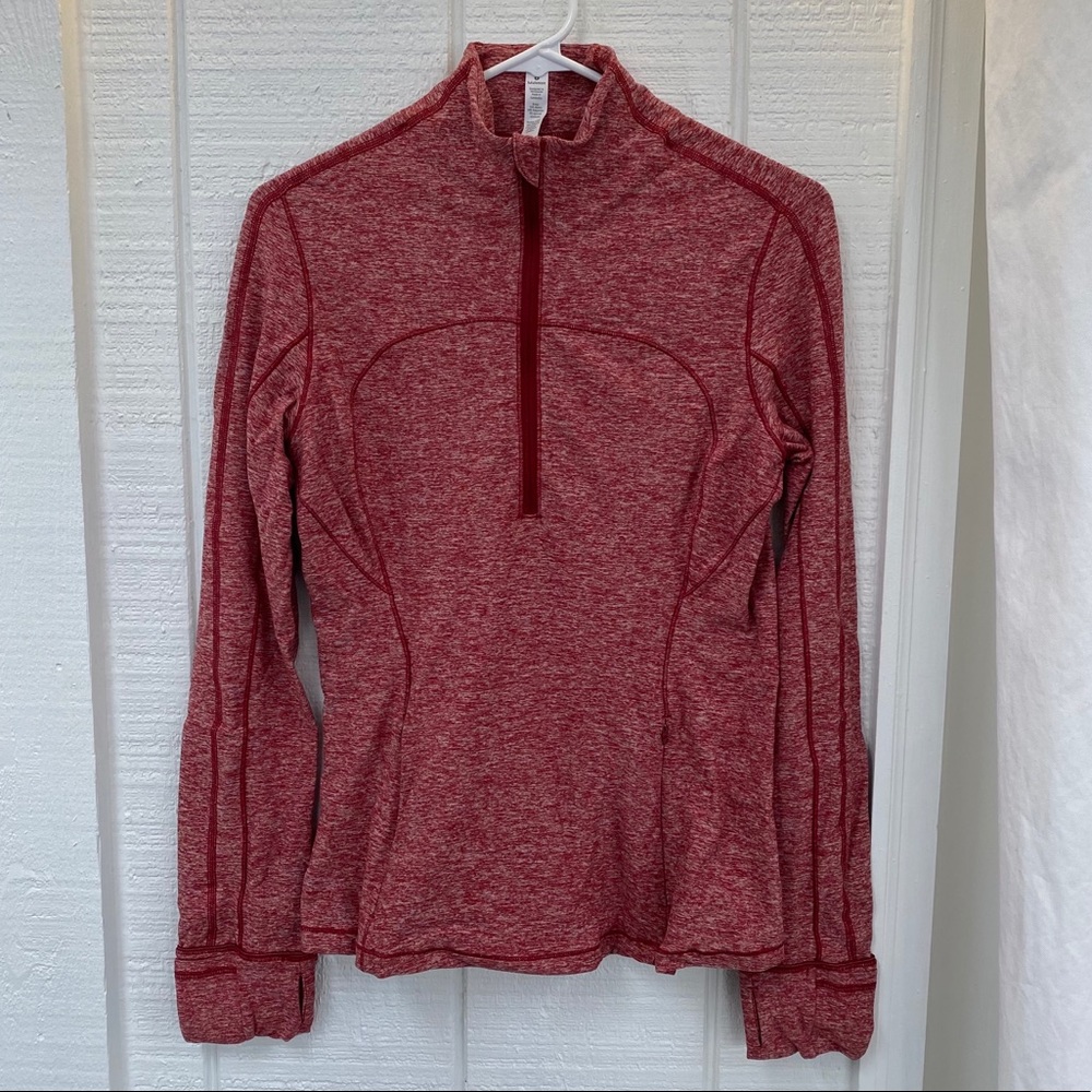 Brand New With Tags LULULEMON Run Briskly 1/2 Zip!